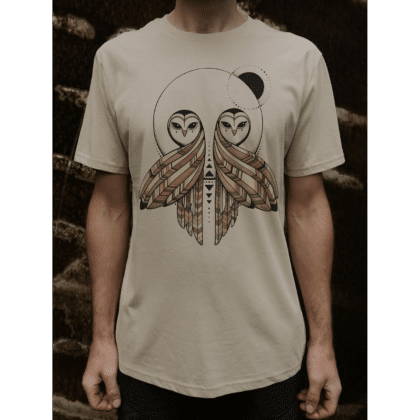 Seer Owls - Izwoz Organic Cotton Unisex T'Shirt Desert Dust